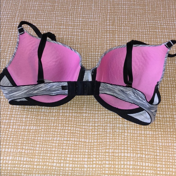 PINK Push up Bra - Picture 2 of 2